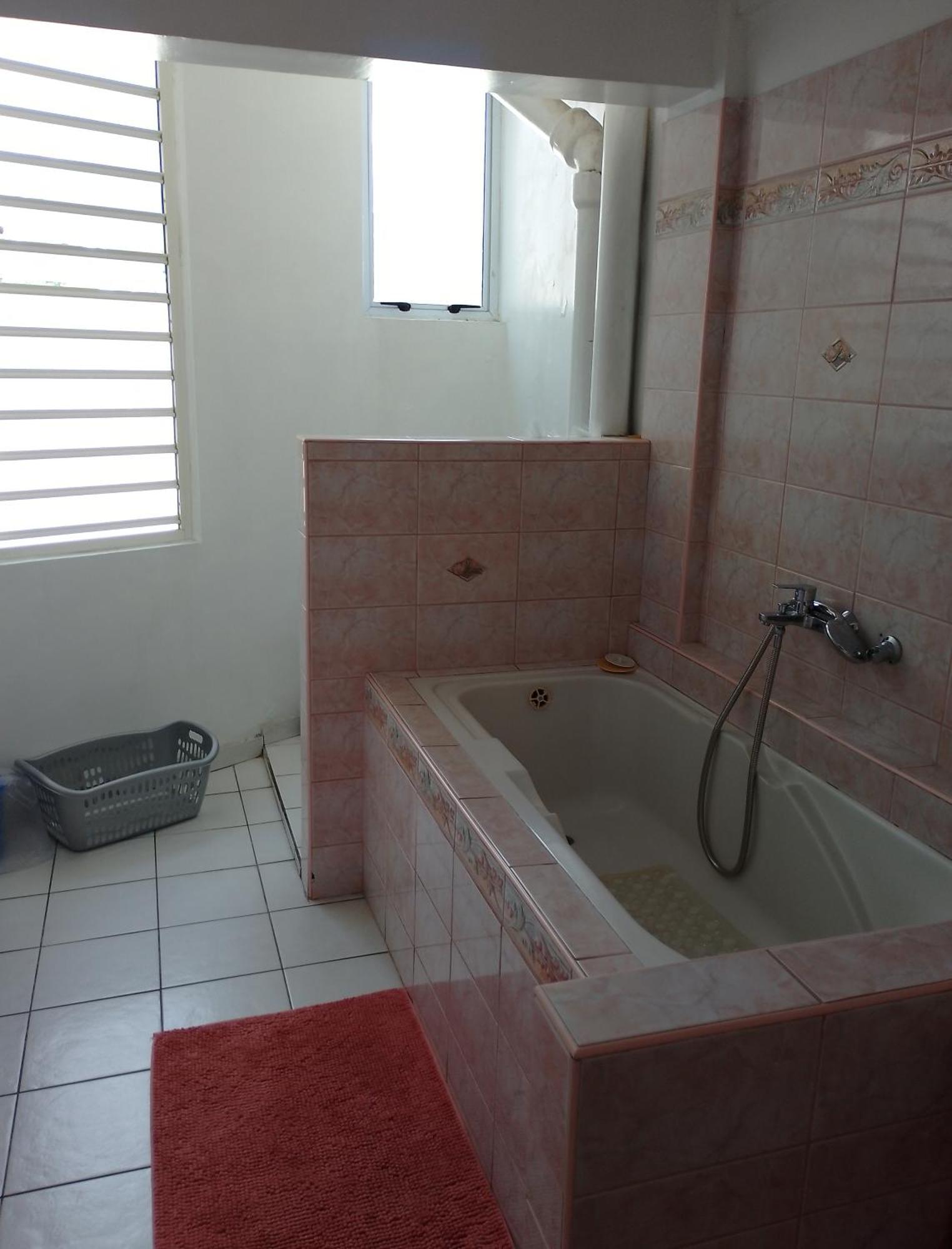 Revolution Tahiti Apartment Папеете Екстериор снимка